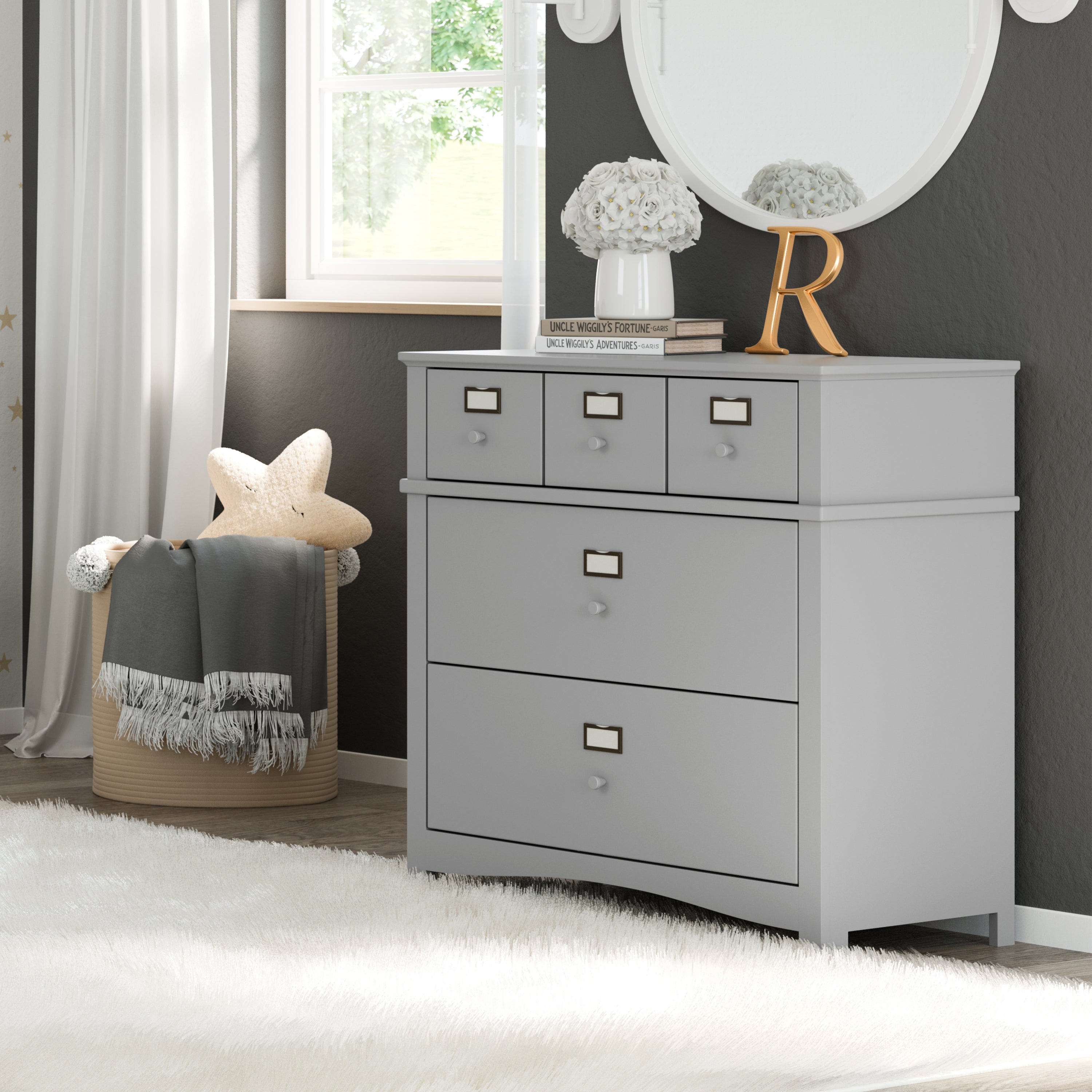 Graco brooklyn 3 outlet drawer dresser